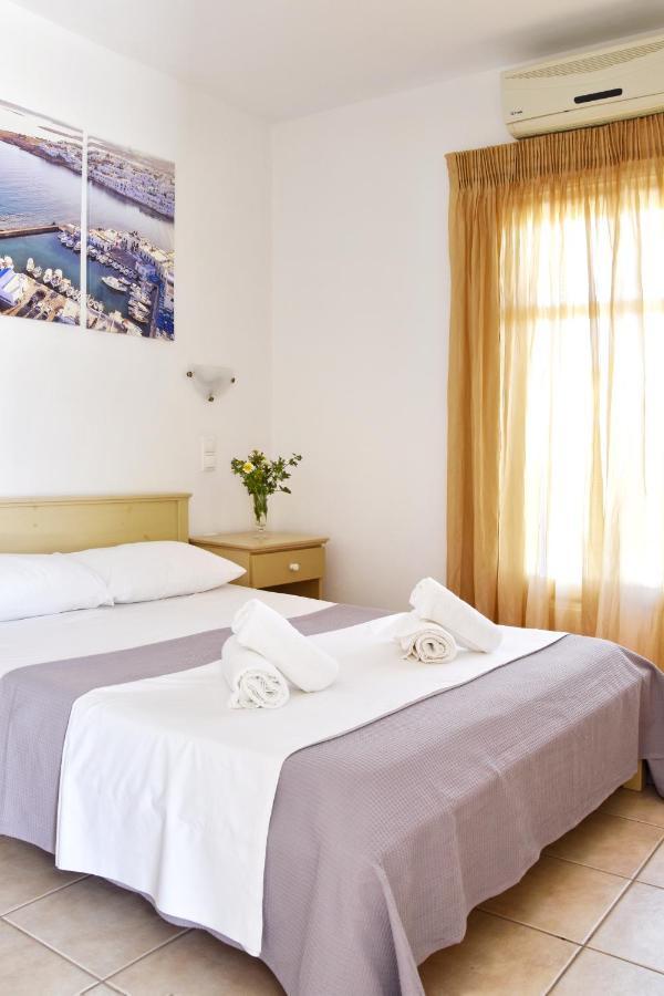 Captain Apartments Paros ナウサ 部屋 写真